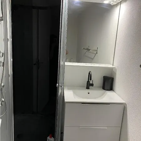 Apartment Studioa Hyper-centre Climatise *